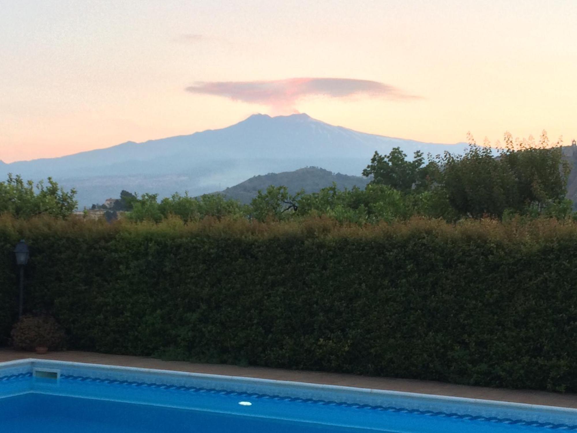 Bed and Breakfast Il Giardino Segreto Trappitello Exterior foto
